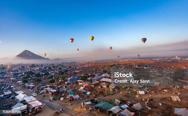 Pushkar Fair 2025: रंगों, संस्कृति और आध्यात्मिकता का अनोखा संगम Image Credit - Pixabay and Ajay Salvi